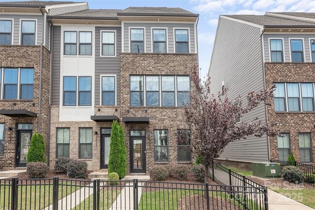 property at 3625 S Tryon St