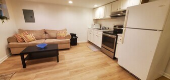 4006 7th St NW in Washington, DC - Building Photo