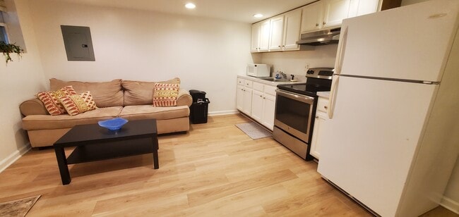 property at 4006 7th St NW