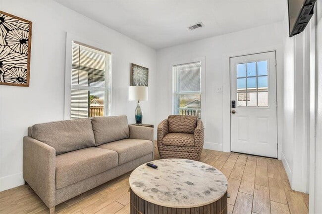 5301 Avenue M in Galveston, TX - Building Photo - Building Photo