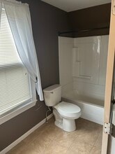 68 High St in Geneva, NY - Foto de edificio - Building Photo