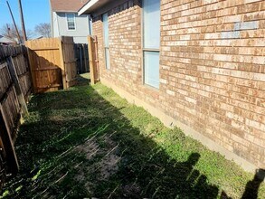 1703 Leroy Rd in Dallas, TX - Building Photo - Building Photo