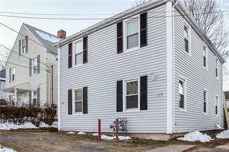 172 Greene St in Bristol, CT - Building Photo - Building Photo