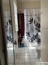 883 Huntington Ave in Boston, MA - Foto de edificio - Building Photo