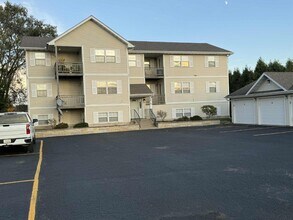 2918 Chartres St in La Salle, IL - Building Photo - Building Photo