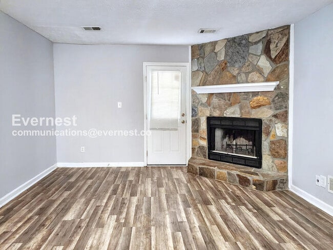 1942 Cornell Way in Morrow, GA - Building Photo - Building Photo