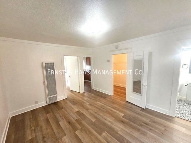 1306 E Hellman St in Long Beach, CA - Building Photo - Building Photo