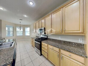 6405 Oyster Island Cove in Apollo Beach, FL - Building Photo - Building Photo
