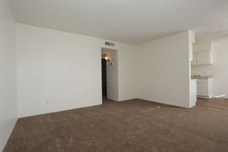 Midtown Commons in Tucson, AZ - Building Photo - Interior Photo