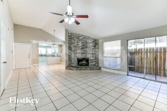 3823 Ebury Dr in Houston, TX - Building Photo - Building Photo