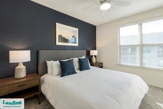 1811 E Apache Blvd in Tempe, AZ - Building Photo - Building Photo