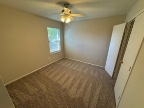 9205 Lenox Dr in McKinney, TX - Foto de edificio - Building Photo