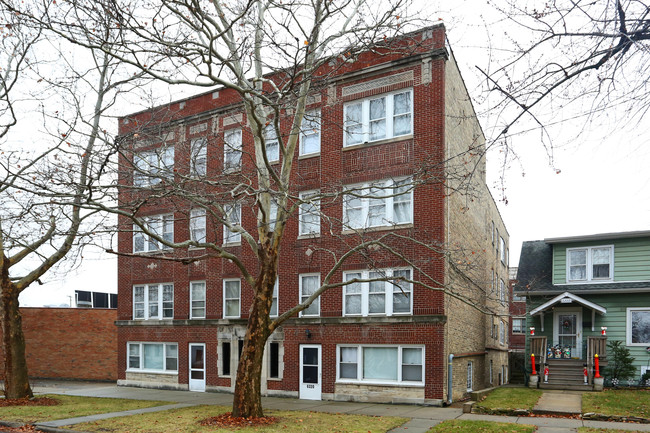 6218 N Nordica Ave in Chicago, IL - Building Photo - Building Photo