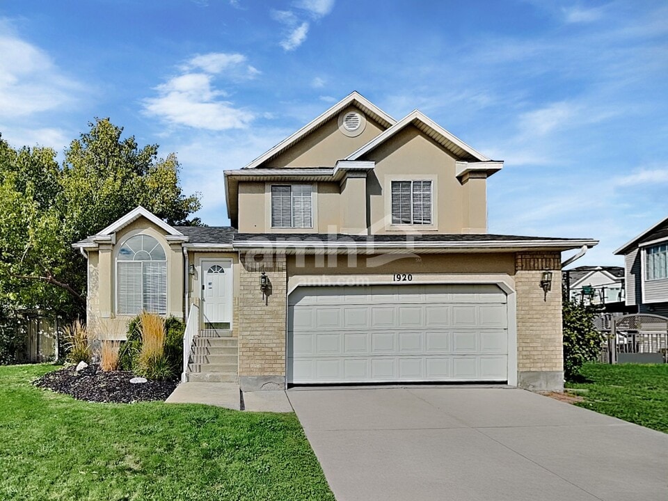1920 Sergeant Dr in Salt Lake City, UT - Foto de edificio