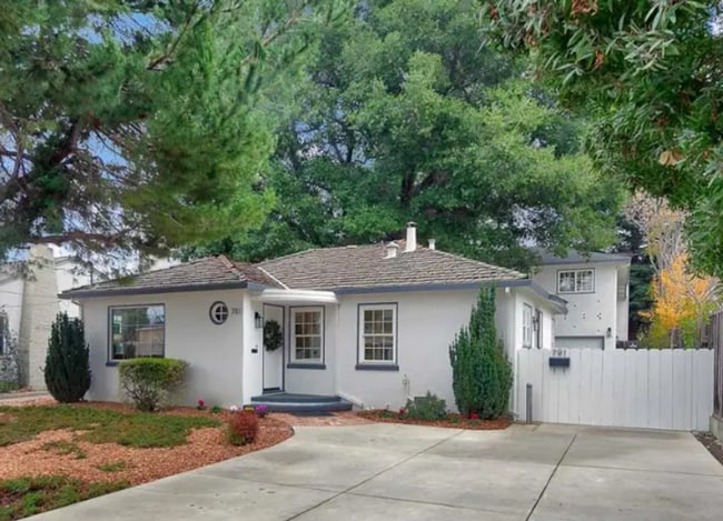 property at 781 Palo Alto Ave