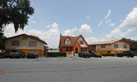 Lake Silver Apartments in Winter Haven, FL - Building Photo - Building Photo