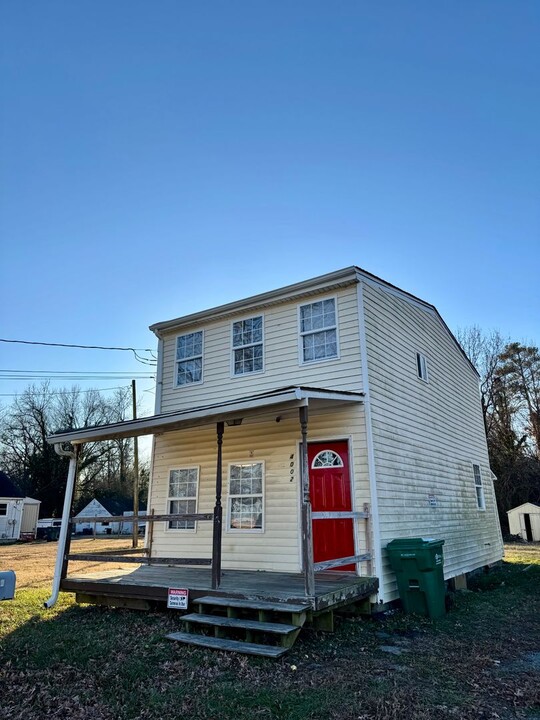 4002 Delmont St in Richmond, VA - Building Photo