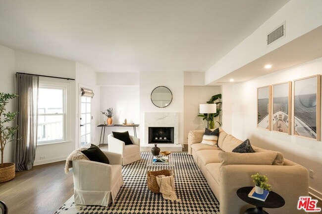 property at 2622 2nd St