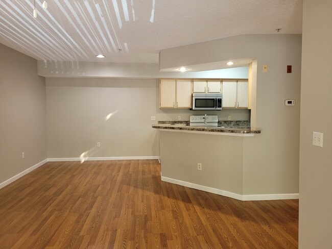 property at 814 Crest Pines Dr