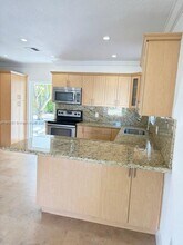 3660 NW 15th St in Miami, FL - Building Photo - Building Photo