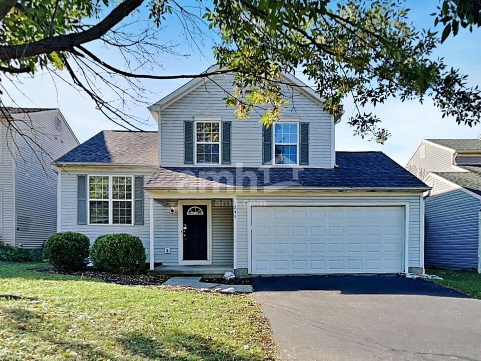 249 Border St in Columbus, OH - Building Photo