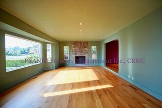 7 Lagoon Rd in San Rafael, CA - Building Photo - Building Photo