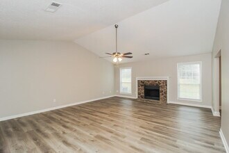 3901 Old Villa Ct in Powder Springs, GA - Building Photo - Building Photo