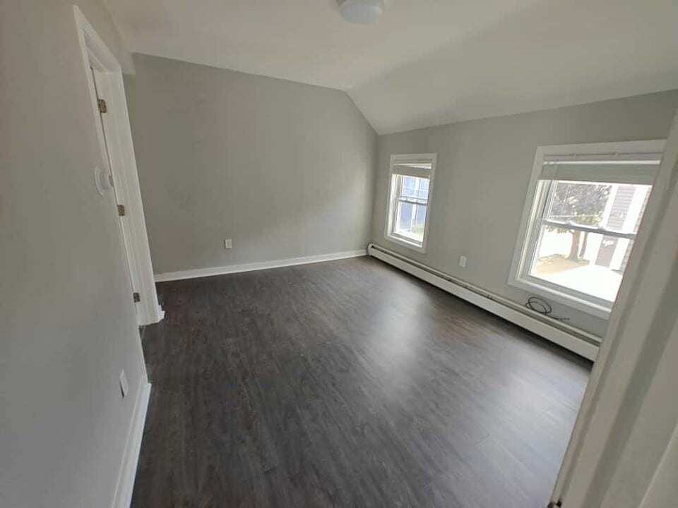 27 Vine St in Haverhill, MA - Building Photo