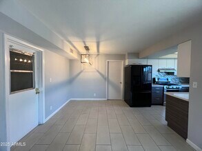 7229 N 41st Dr in Phoenix, AZ - Building Photo - Building Photo