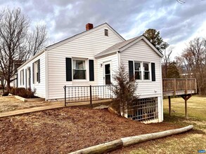 5696 Hill Top St in Crozet, VA - Building Photo - Building Photo