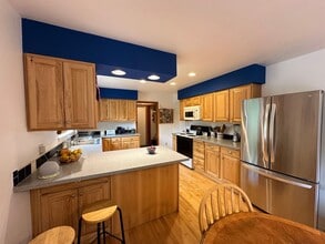 4069 Old Wood Rd in Fairbanks, AK - Building Photo - Building Photo