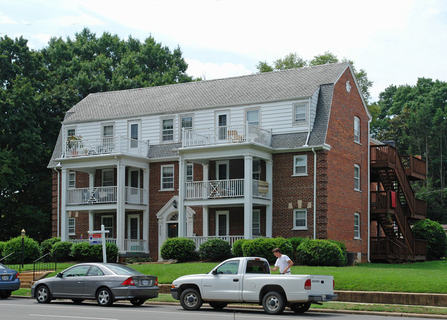 4209 Grove Ave in Richmond, VA - Building Photo - Building Photo