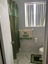 19821 NE 13th Ct in Miami, FL - Building Photo - Building Photo