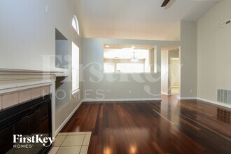 3107 Crestwell Dr in Indianapolis, IN - Building Photo - Building Photo