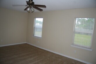 9 Pine Lake Ct in Ocean Springs, MS - Building Photo - Building Photo