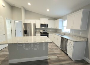 116 Pine Trce in Ocala, FL - Building Photo - Building Photo