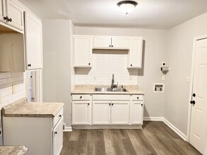 1391 Haywood Ave in Memphis, TN - Building Photo - Building Photo