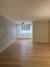 9400 Old Cedar Ave S in Bloomington, MN - Building Photo - Building Photo