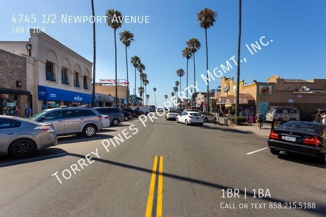 4745 1/2 Newport Ave in San Diego, CA - Building Photo - Building Photo