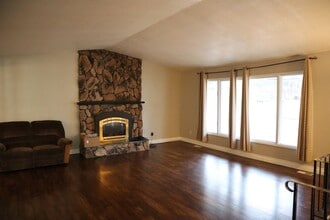 104 S Ridgewood Dr in Post Falls, ID - Building Photo - Building Photo