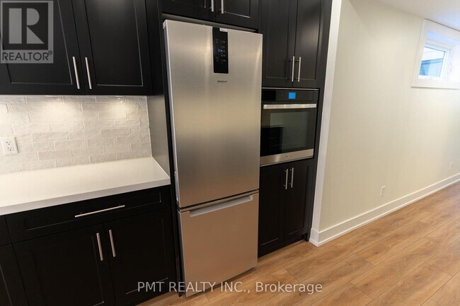 55 Markham St in Toronto, ON - Building Photo - Building Photo