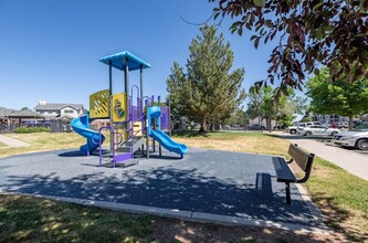 Clover Basin Village in Longmont, CO - Building Photo - Building Photo