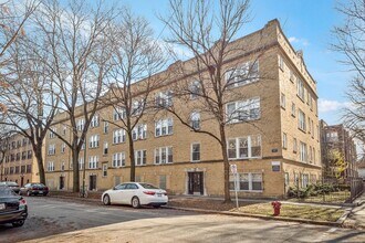 1931 W Winona St, Unit GDN in Chicago, IL - Foto de edificio - Building Photo