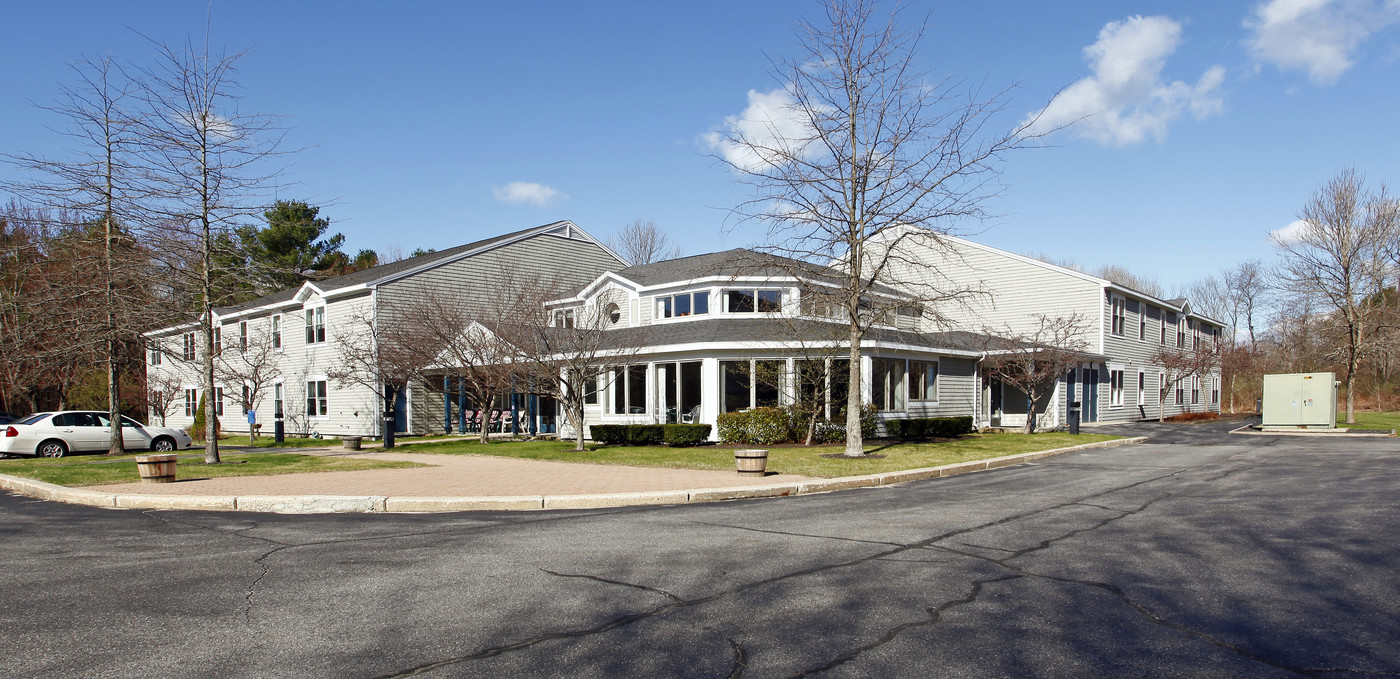 Woodside Apartments in Lisbon, ME - Building Photo