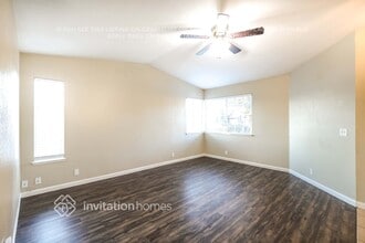 529 Oakborough Ave in Roseville, CA - Building Photo - Building Photo