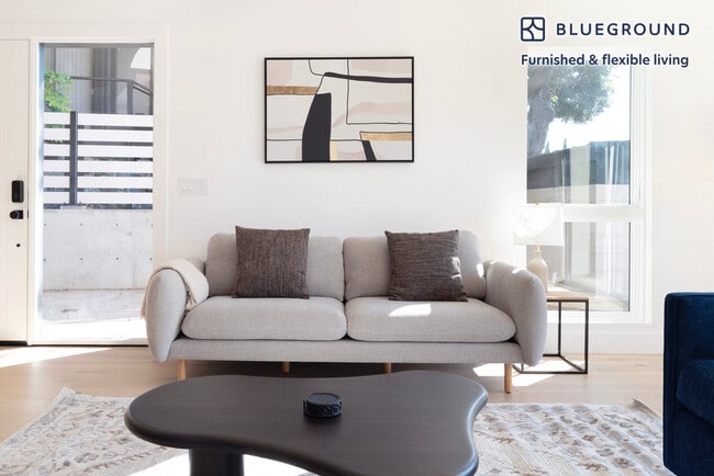 3742 Mount Diablo Blvd in Lafayette, CA - Foto de edificio - Building Photo