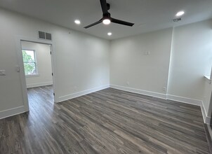 1808 W Susquehanna Ave in Philadelphia, PA - Building Photo - Building Photo