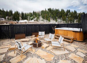 1133 Main St in Minturn, CO - Building Photo - Building Photo