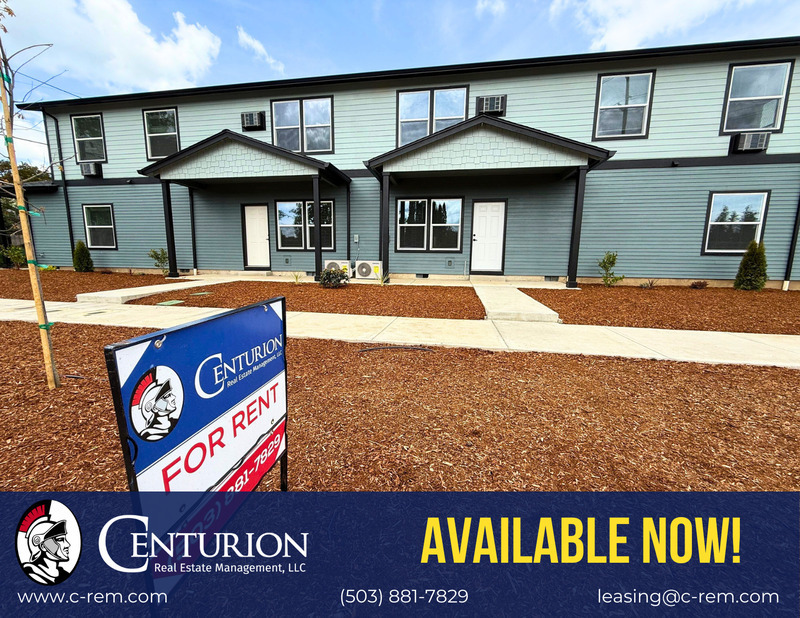 871 Hickory St NE in Salem, OR - Foto de edificio