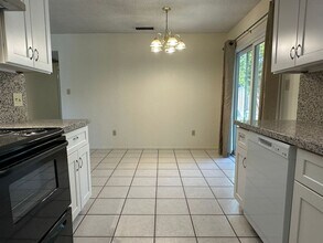 409 Quailridge Rd in Bakersfield, CA - Building Photo - Building Photo